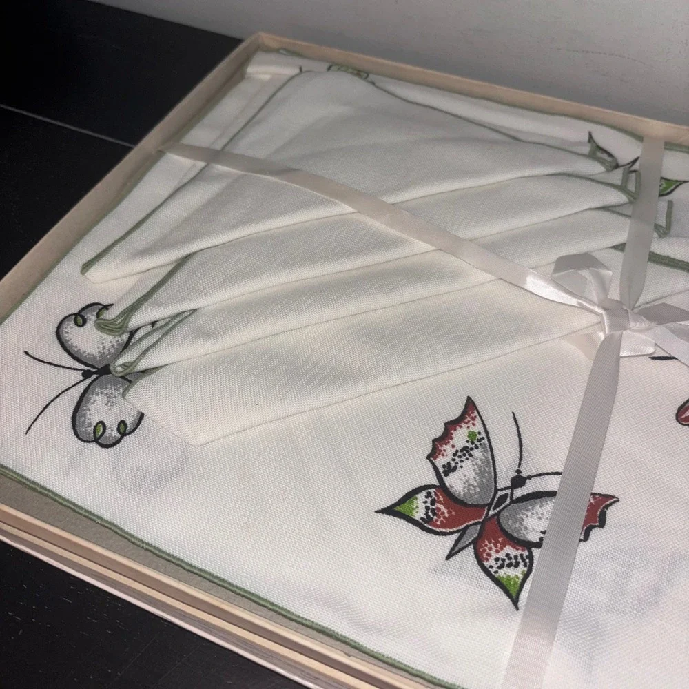 Vintage Timely‎ Linens | 8pc Set | Embroidered Butterfly | MCM | NEW Small Flaw
